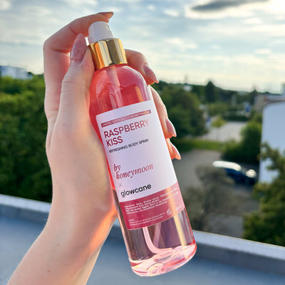 Refreshing Body Spray - Raspberry Kiss by Honeymoon 🐝